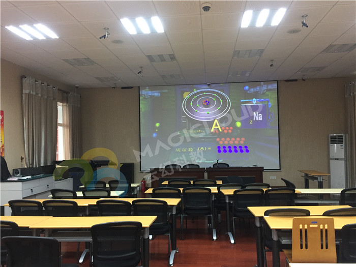 1523433707346667.jpg 上海市楊浦區(qū)市光新村第一小學(xué)2_副本.jpg