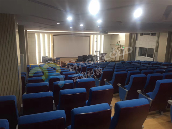 1523442842479658.jpg 廣東省深圳市羅湖外語學校初中實驗部2_副本.jpg