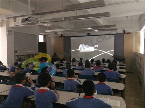 1590990165363242.jpg 廣東省深圳市海灣小學(xué)1_副本.jpg